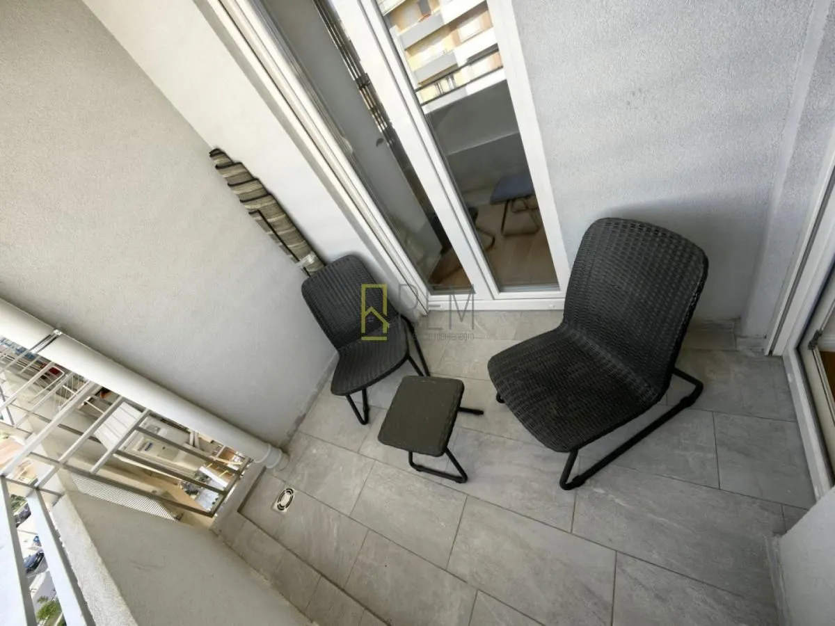 Prodaja, jednosoban stan, 49m², Central Point, Podgorica