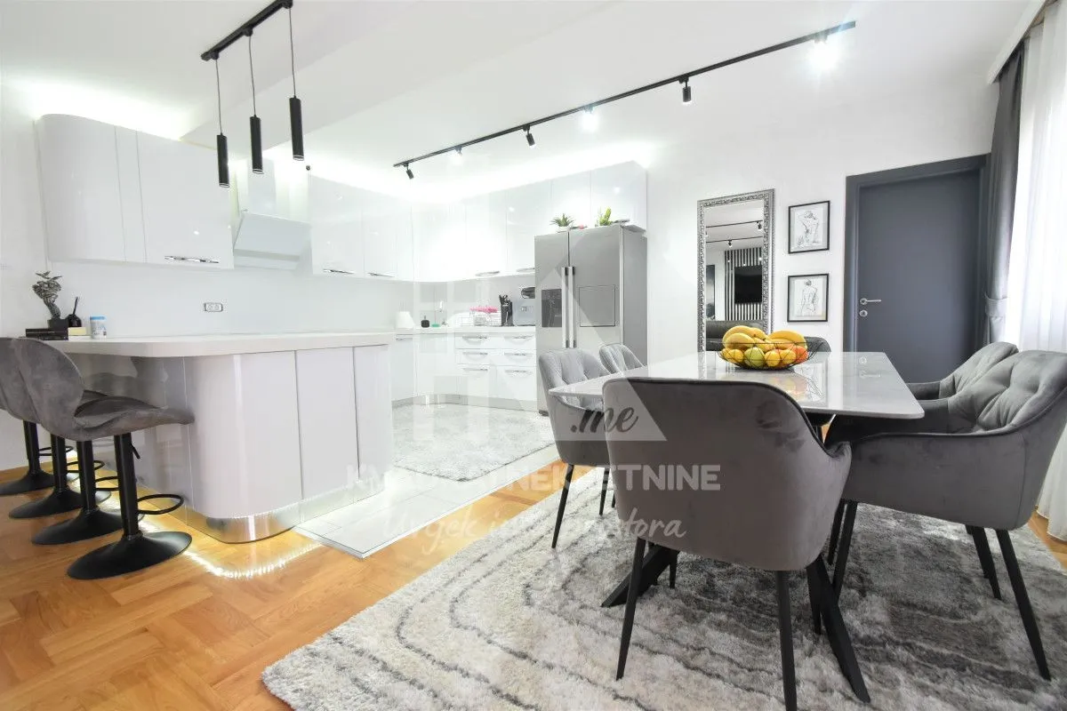 Prodaja, stan, 142m², Dalmatinska ulica, Podgorica