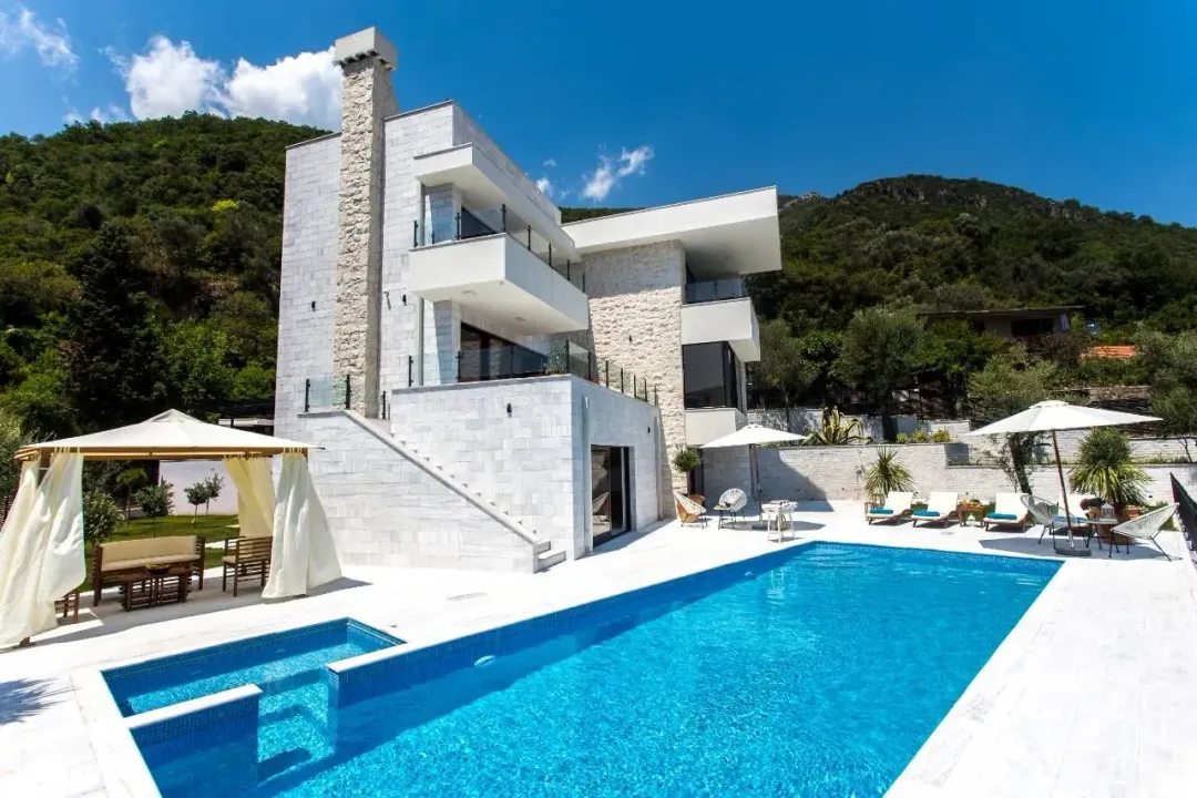 Sale, house, 432m², Kumbor, Herceg Novi