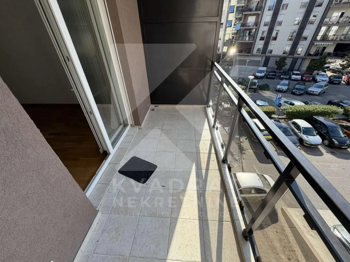 Prodaja, jednosoban stan, 56m², Ljubović, Podgorica