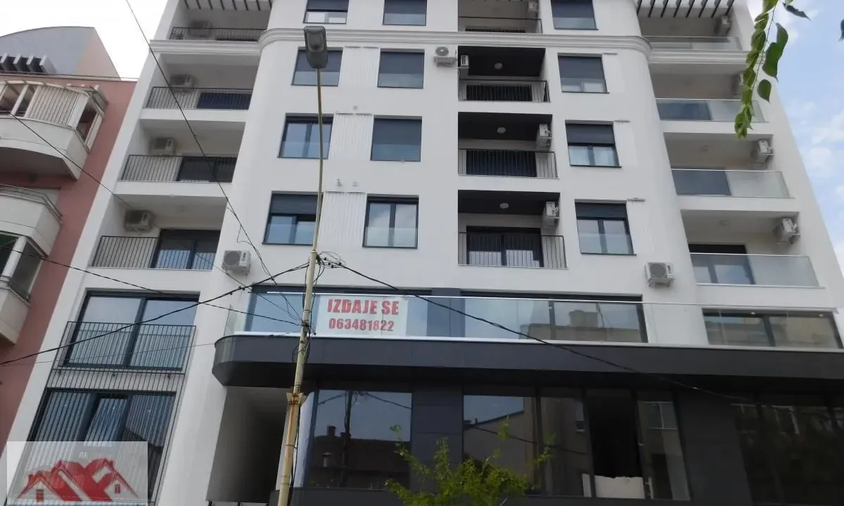 Izdavanje, jednosoban stan, 44m², Centar, Kragujevac