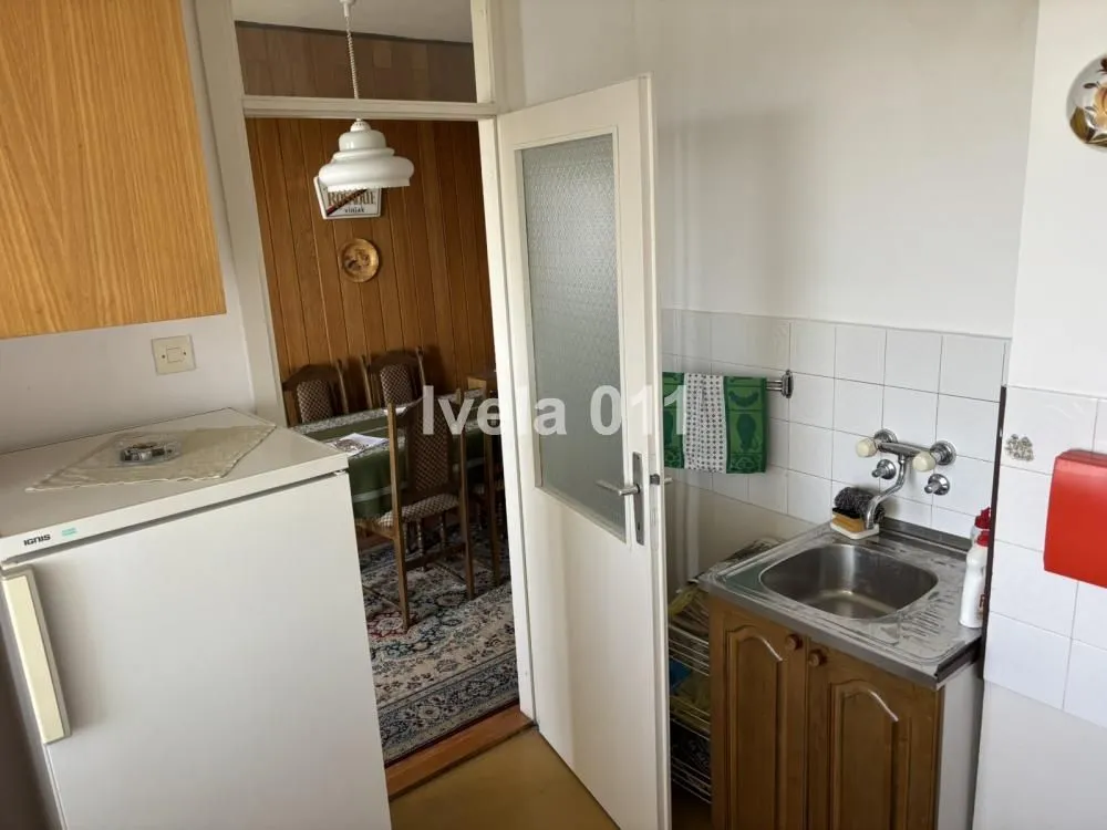 Sale, two bedroom apartment, 61m², Brace Jerković, Voždovac Sve Podlokacije