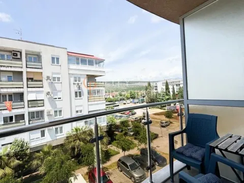 Rent, apartment, 50m², Blok 6, Podgorica - image 7