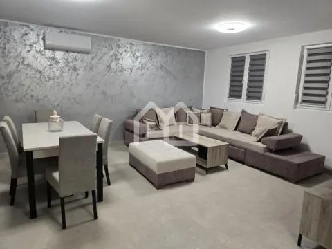 Rent, two bedroom apartment, 58m², Voždovac Sve Podlokacije, Beograd