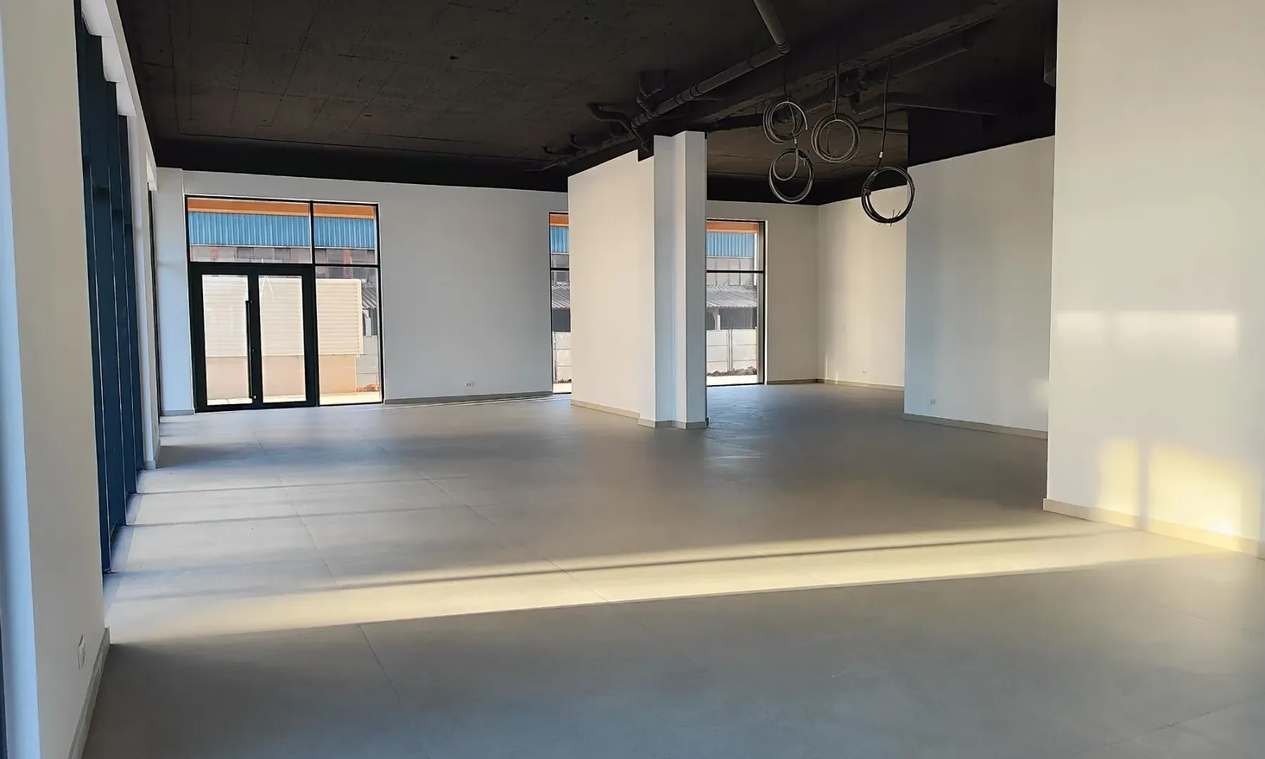 Rent, office space, 150m², City Kvart, Podgorica
