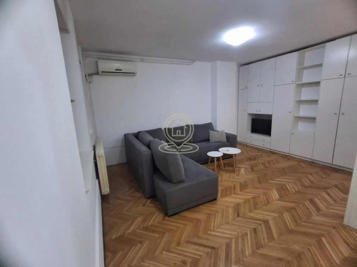 Rent, one bedroom apartment, 37m², Bulevar Oslobodjenja, Novi Sad Sve Podlokacije