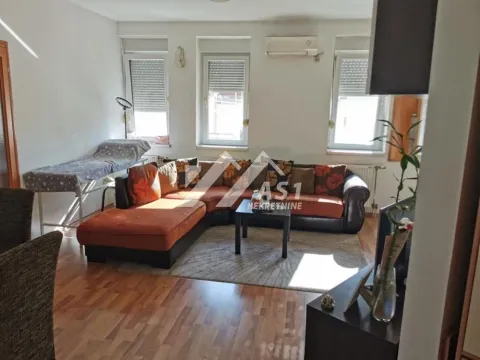 Rent, one bedroom apartment, 40m², Bulevar Oslobodjenja, Novi Sad Sve Podlokacije - image 2