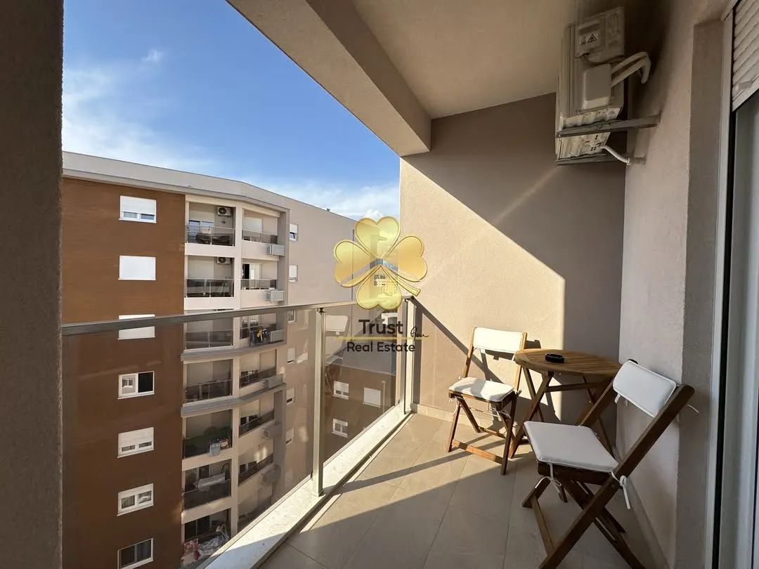 Izdavanje, jednosoban stan, 50m², Stari Aerodrom, Podgorica
