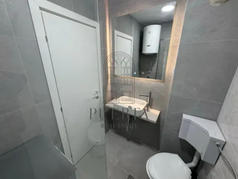 Izdavanje, jednosoban stan, 36m², Preko Morače, Podgorica - image 9