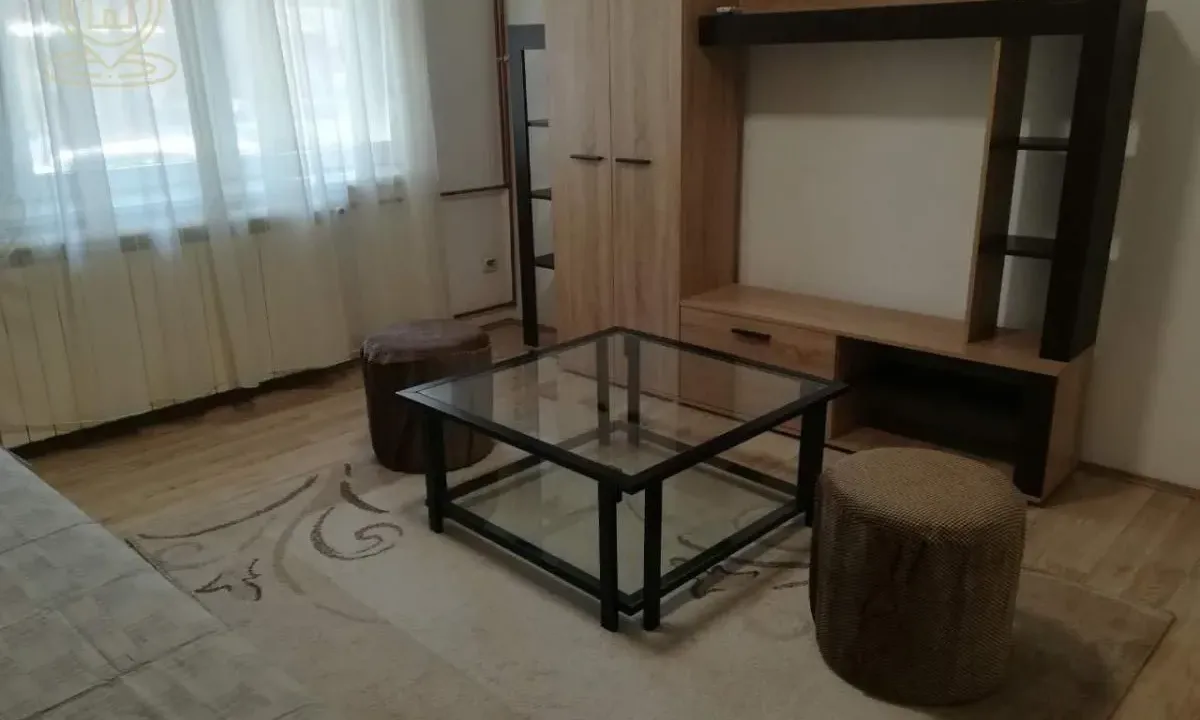 Prodaja, četvorosoban stan, 73m², Medijana, Niš