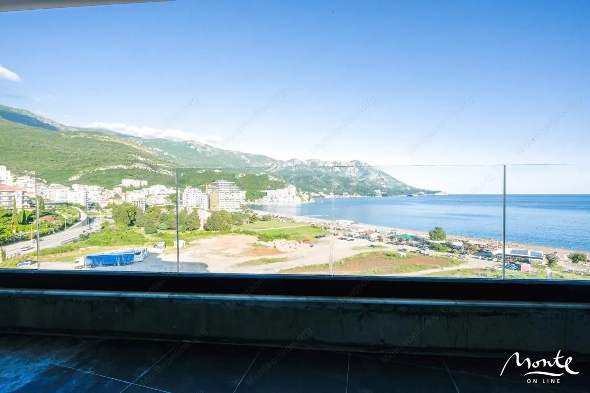 Sale, two bedroom apartment, 80m², Bečići, Budva