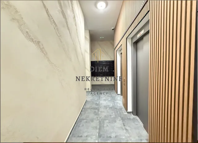 Prodaja, jednosoban stan, 43m², Stari Aerodrom, Podgorica