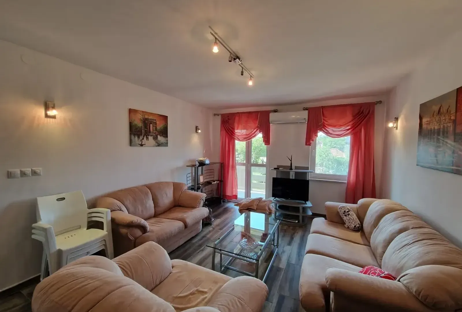 Prodaja, kuća, 150m², Tivat, Crna Gora