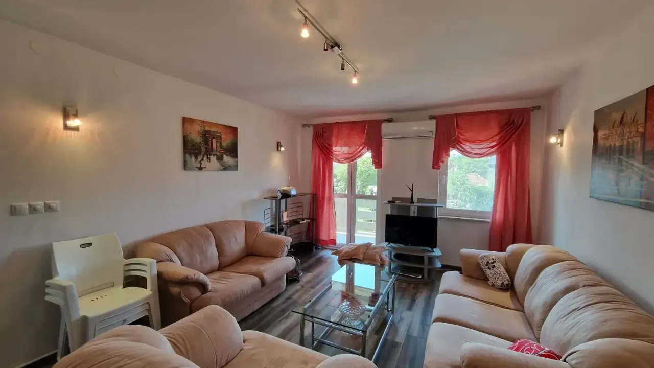 Sale, house, 150m², Tivat, Crna Gora