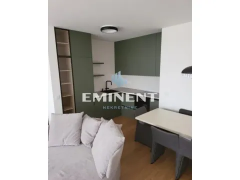 Izdavanje, trosoban stan, 89m², Vukov Spomenik, Zvezdara Sve Podlokacije - image 3