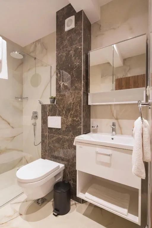 Sale, house, 320m², Lapčići, Budva