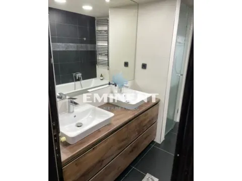 Rent, three bedroom apartment, 70m², Stari Grad, Beograd - image 17