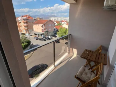 Rent, one bedroom apartment, 47m², Stari Aerodrom, Podgorica