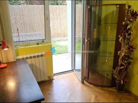 Rent, four bedroom apartment, 108m², Banovo Brdo, Beograd - image 12