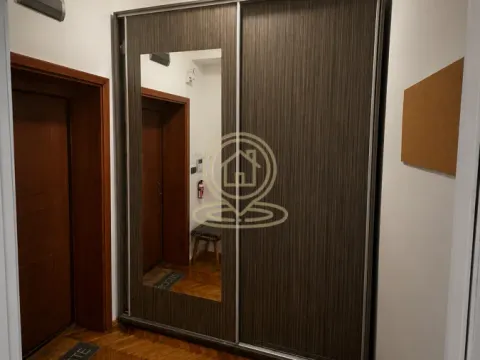 Rent, two bedroom apartment, 41m², Stari Grad, Beograd - image 17