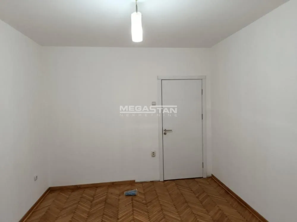 Prodaja, dvosoban stan, 66m², Zvezdara Sve Podlokacije, Beograd