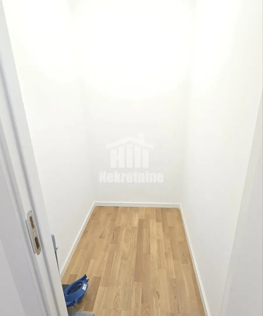 Prodaja, trosoban stan, 67m², Višnjička Banja, Palilula Sve Podlokacije