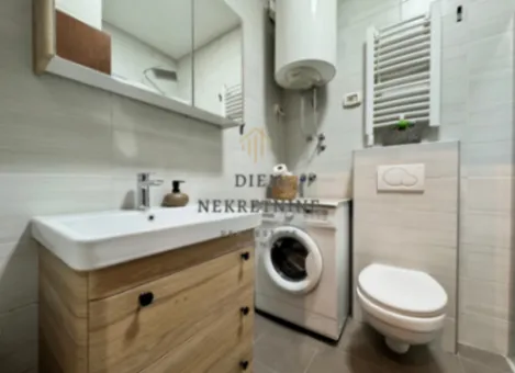 Izdavanje, jednosoban stan, 52m², City Kvart, Podgorica - image 8