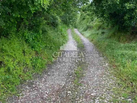 Sale, land lot, 700m², Sopot, Beograd - image 2