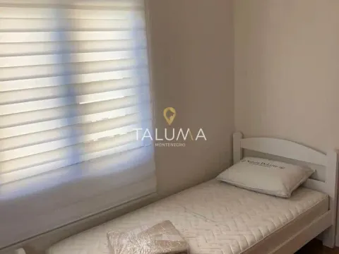 Rent, two bedroom apartment, 72m², Momišići, Podgorica - image 6