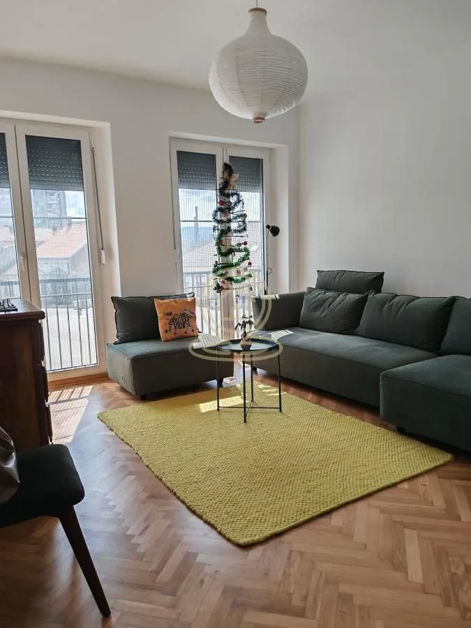 Prodaja, trosoban stan, 66m², Centar, Kragujevac