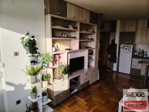 Prodaja, jednosoban stan, 42m², Salajka, Novi Sad Sve Podlokacije - image 3