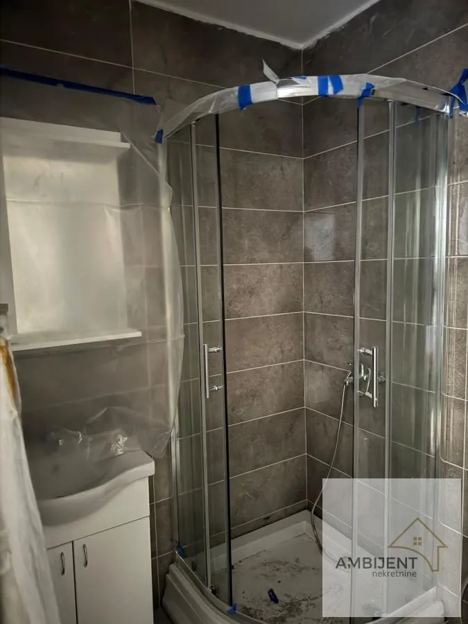Prodaja, jednosoban stan, 35m², Centar, Stara Pazova
