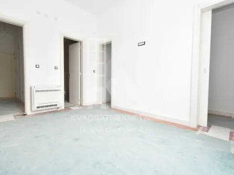 Prodaja, trosoban stan, 132m², Gornja Gorica, Podgorica - image 5