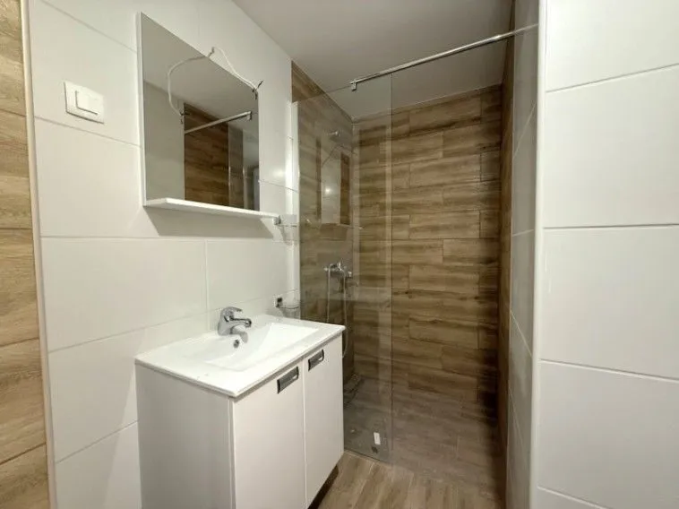 Sale, two bedroom apartment, 70m², Reževići, Budva