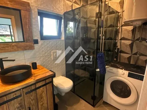 Rent, house, 76m², Surduk, Stara Pazova - image 9