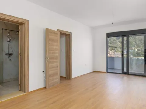 Prodaja, kuća, 160m², Škaljari, Kotor - image 21