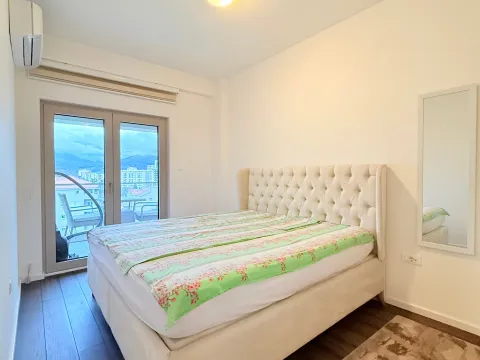 Izdavanje, jednosoban stan, 50m², Vezirov Most, Podgorica - image 9