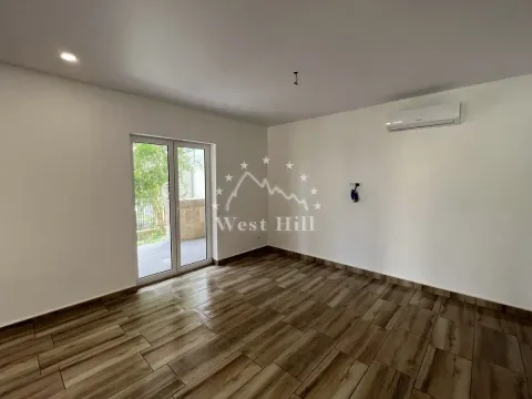 Prodaja, kuća, 155m², Bar, Crna Gora - image 34