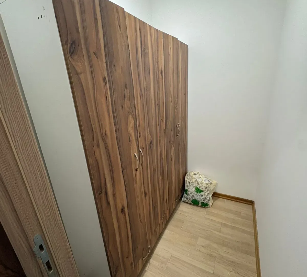 Rent, studio apartment, 37m², Golubovina, Budva