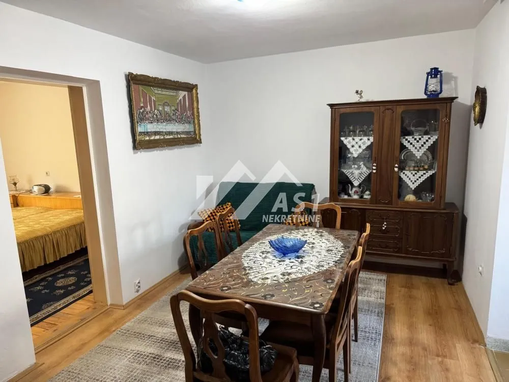 Izdavanje, kuća, 80m², Veternik, Novi Sad Sve Podlokacije