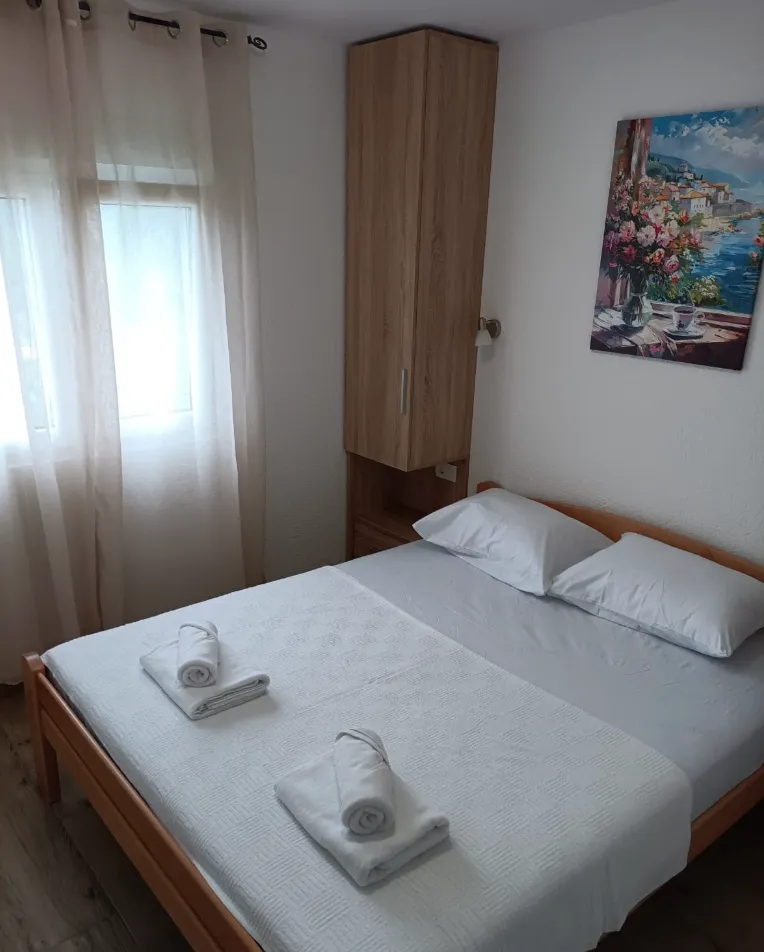 Rent, two bedroom apartment, 52m², Solila, Tivat