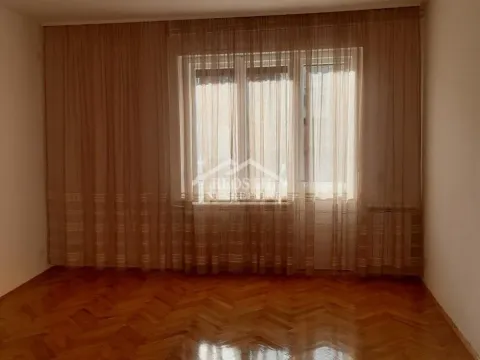 Izdavanje, trosoban stan, 78m², Stari Grad, Beograd - image 7