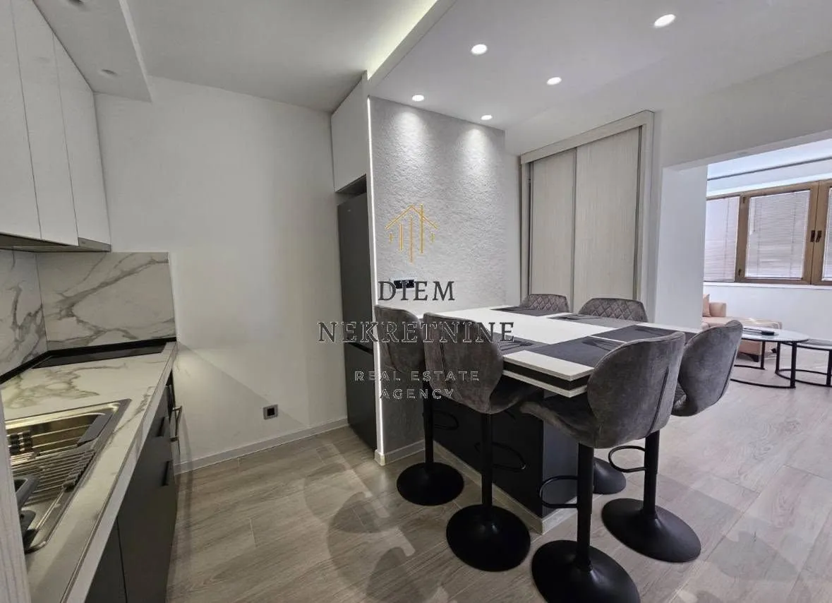 Sale, two bedroom apartment, 46m², Centar, Bar