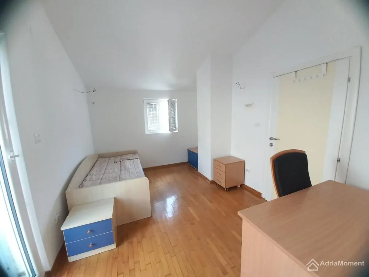 Sale, four bedroom apartment, 168m², Budva, Crna Gora