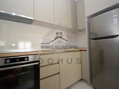 Izdavanje, jednosoban stan, 50m², Central Point, Podgorica - image 5