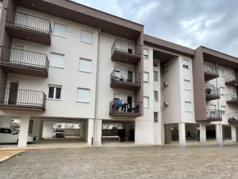 Prodaja, jednosoban stan, 40m², Zabjelo, Podgorica - image 1