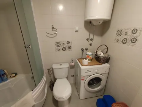 Prodaja, jednosoban stan, 47m², Krivi Most, Podgorica - image 14