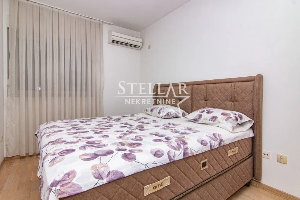 Izdavanje, dvosoban stan, 73m², City Kvart, Podgorica