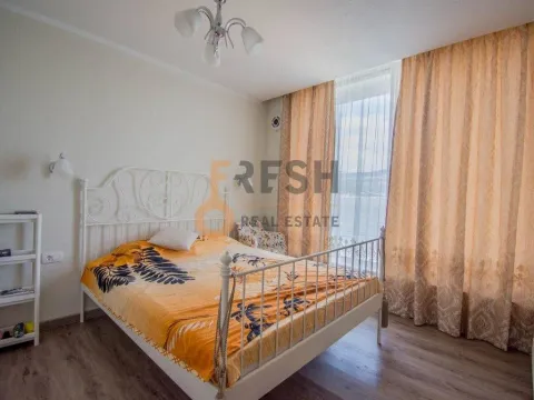 Prodaja, kuća, 240m², Tivat, Crna Gora - image 16