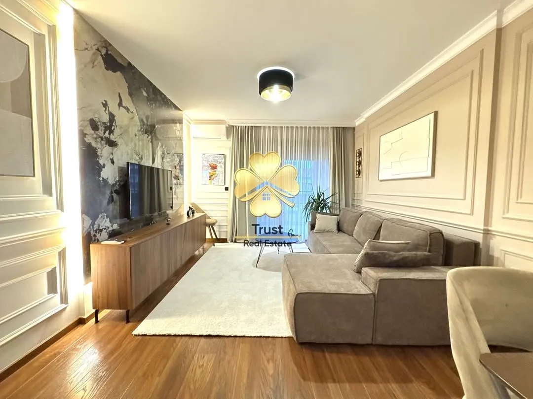 Izdavanje, jednosoban stan, 55m², Master Kvart, Podgorica